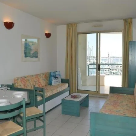 Holiday home Frejus: Appt 2p, 5 Pers, Piscine, A 150m, Parking, Animaux Ok - Fr-1-226a-357 *