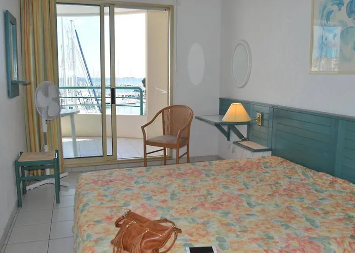 펜션 Frejus: Appt 2p, 5 Pers, Piscine, A 150m, Parking, Animaux Ok - Fr-1-226a-357